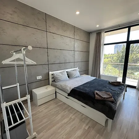 Arcadia Sky 2 Bedrooms 70 M2 * Odesa