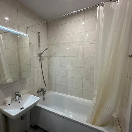Arcadia Sky 2 Bedrooms 70 M2 *